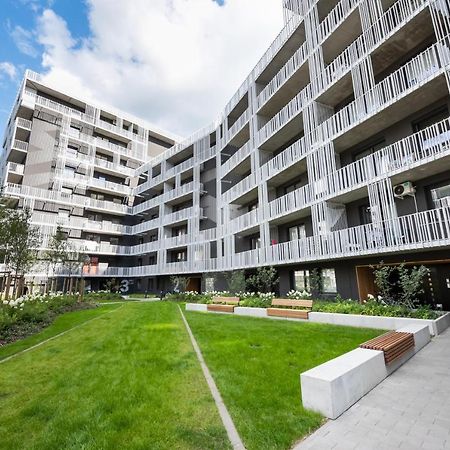 Wola Marble Apartment 华沙 外观 照片