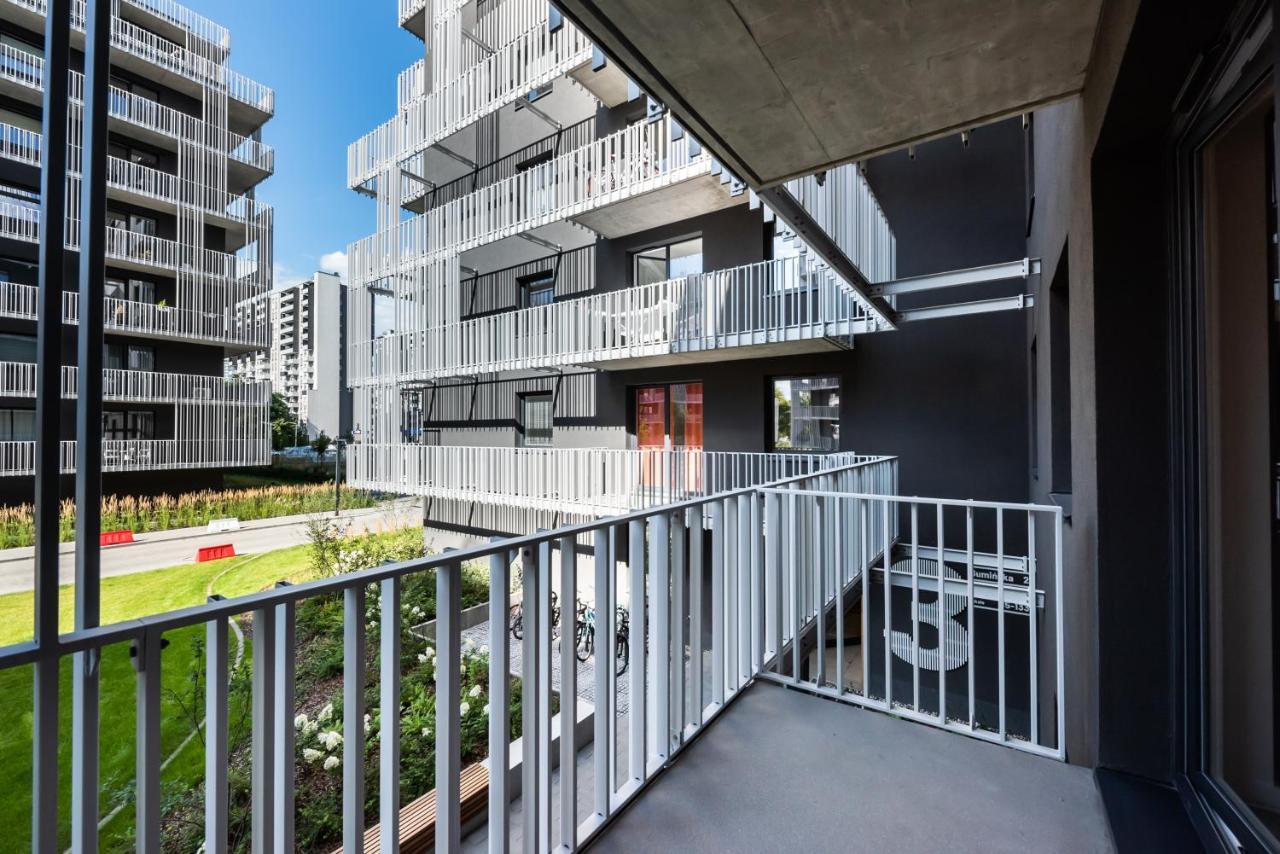Wola Marble Apartment 华沙 外观 照片